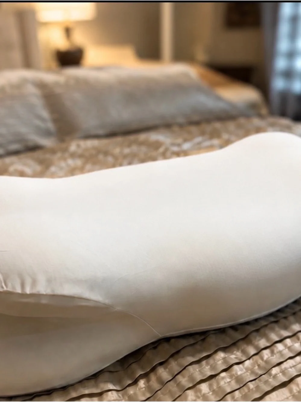 Mellow- Comfortable Contour Support Pillow in White — with Zipper-Cover Included